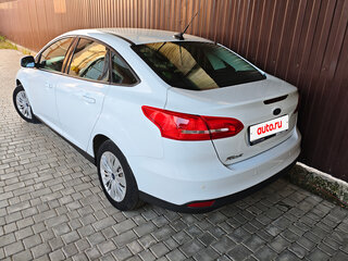 2019 Ford Focus III Рестайлинг, белый, 1350000 рублей, вид 3