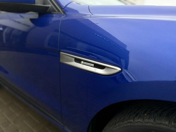 2017 Jaguar F-Pace I, синий, 3199000 рублей - вид 37