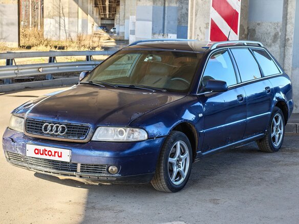 1999 Audi A4 I (B5) Рестайлинг, синий, 170000 рублей