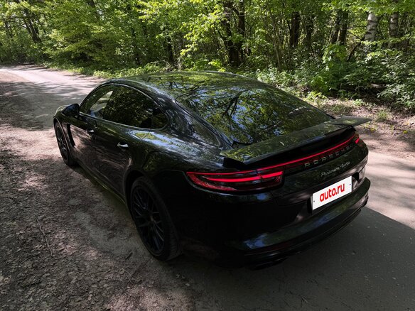 2017 Porsche Panamera Turbo II, чёрный, 6600000 рублей - вид 26