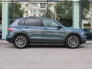 2019 Volkswagen Tiguan II, синий, 2237000 рублей, вид 4