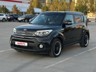 2017 Kia Soul II Рестайлинг, чёрный, 1550000 рублей, вид 1