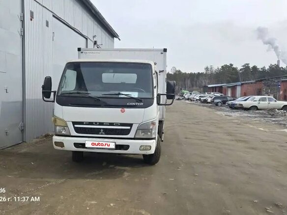 2011 Fuso (Mitsubishi) Canter, белый, 1600000 рублей