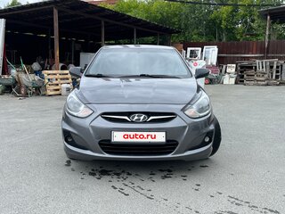 2012 Hyundai Solaris I, чёрный, 630000 рублей, вид 3