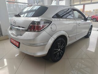 2008 Opel Astra GTC H Рестайлинг, серебристый, 269000 рублей, вид 4