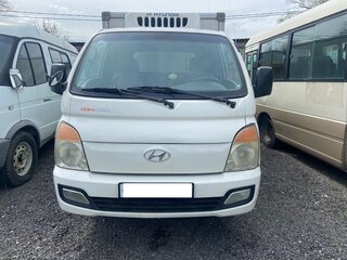 Hyundai H-1 II