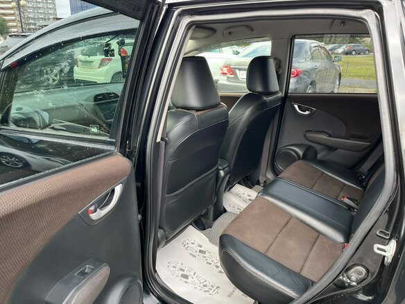 2013 Honda Fit Shuttle I, чёрный, 929000 рублей - вид 11