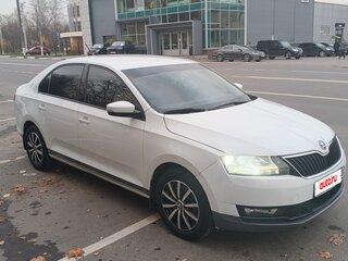 2019 Skoda Rapid I Рестайлинг, белый, 1050000 рублей, вид 2