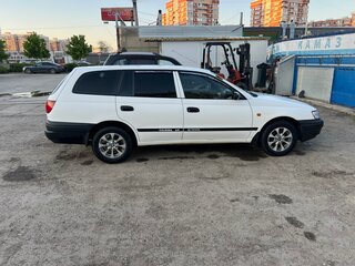 2000 Toyota Caldina I Рестайлинг, белый, 350000 рублей, вид 2