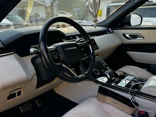 2021 Land Rover Range Rover Velar I, красный, 6300000 рублей, вид 5