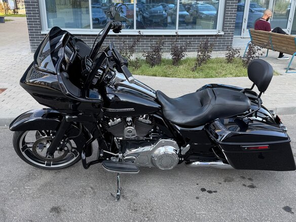 2016 Harley-Davidson Road Glide, чёрный, 1300000 рублей - вид 6