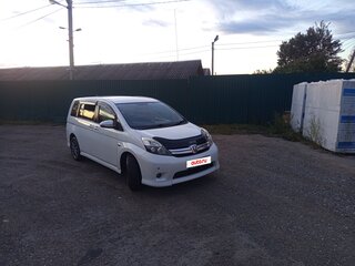 2014 Toyota ISis I Рестайлинг, белый, 1265000 рублей, вид 1