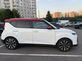 2019 Kia Soul III, белый, 1900000 рублей, вид 2