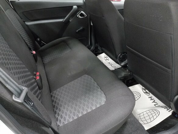 2026 Lada (ВАЗ) Granta I Рестайлинг, серебристый - вид 12
