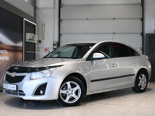 2013 Chevrolet Cruze I Рестайлинг, серебристый, 455000 рублей, вид 3