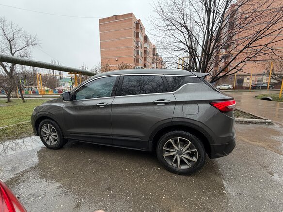 2023 Geely Coolray I, серый, 1500000 рублей - вид 3