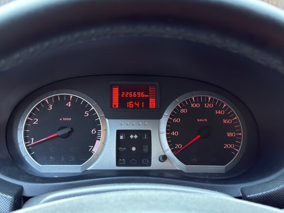 2013 Lada (ВАЗ) Largus I, белый, 660000 рублей - вид 6