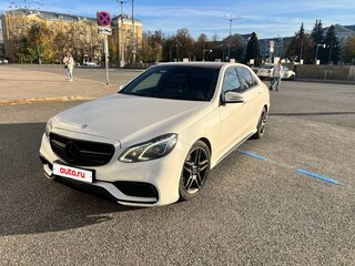 2013 Mercedes-Benz E-Класс 200 IV (W212, S212, C207) Рестайлинг, белый, 1700000 рублей, вид 1