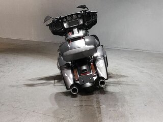 2018 Harley-Davidson CVO Street Glide, серый, 1529000 рублей, вид 4