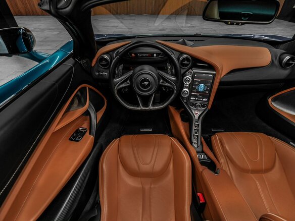 2019 McLaren 720S, синий, 26320000 рублей - вид 32