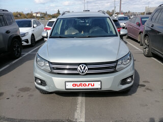 2012 Volkswagen Tiguan I Рестайлинг, серебристый, 1450000 рублей, вид 1