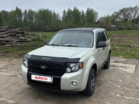 2007 Ford Escape II, серебристый