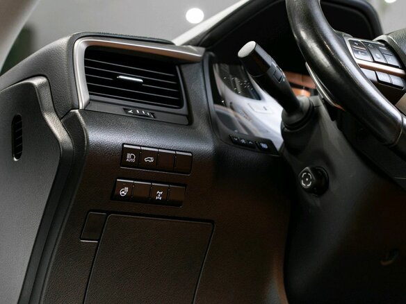 2020 Lexus RX 300 IV Рестайлинг, белый, 5049000 рублей - вид 23