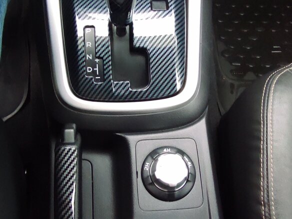2017 Isuzu D-Max II, чёрный, 2800000 рублей - вид 26