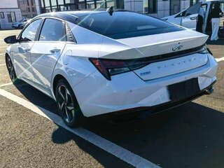 2022 Hyundai Elantra VII (CN7), белый, 1330000 рублей, вид 4
