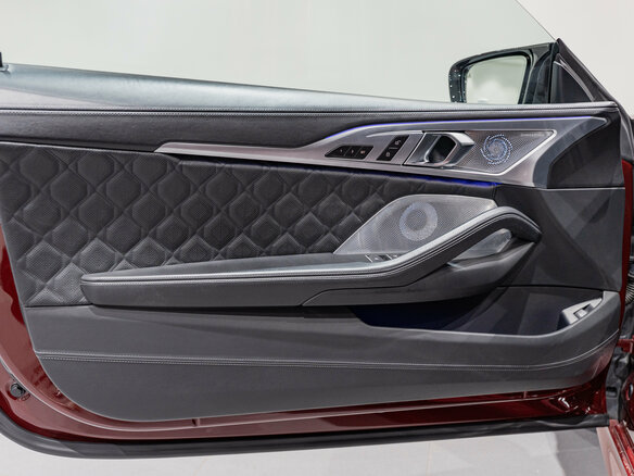 2020 BMW M8 Competition I (F91/F92/F93), красный, 9800000 рублей - вид 25