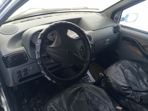2007 Tata Indigo SW I, серебристый, 190000 рублей - вид 6