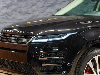 2024 Land Rover Range Rover Evoque II Рестайлинг, чёрный, 8490000 рублей, вид 4