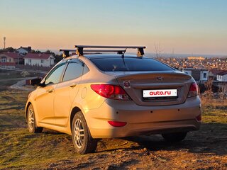2013 Hyundai Solaris I, бежевый, 769000 рублей, вид 4