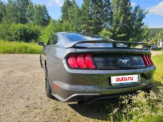 2022 Ford Mustang VI Рестайлинг, серебристый, 3150000 рублей, вид 3
