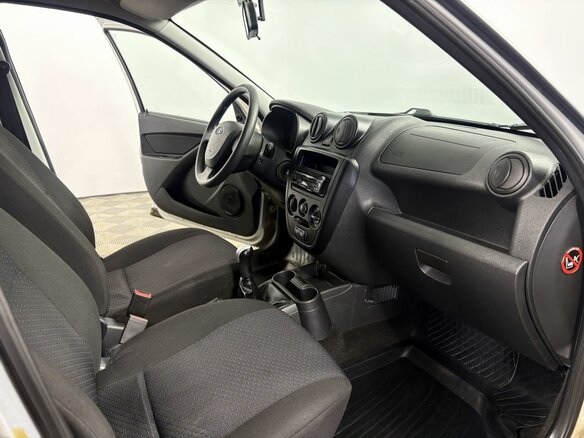 2014 Lada (ВАЗ) Granta I, серебристый, 525000 рублей - вид 13
