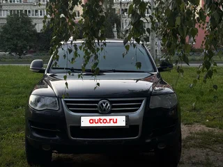 2008 Volkswagen Touareg I Рестайлинг, чёрный, 680000 рублей, вид 1