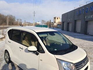 2018 Daihatsu Move VI Рестайлинг, белый, 850000 рублей, вид 4