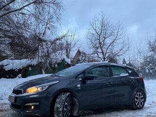 2016 Kia Ceed II Рестайлинг, серый, 1340000 рублей, вид 1