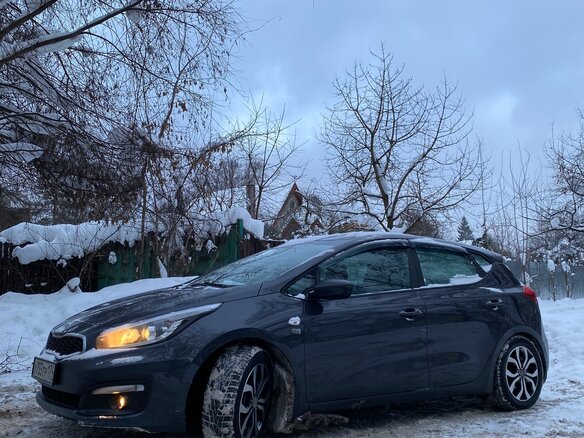 2016 Kia Ceed II Рестайлинг, серый, 1340000 рублей