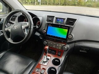 2012 Toyota Highlander II (XU40) Рестайлинг, красный, 2000000 рублей, вид 2