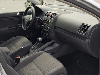 2009 Volkswagen Jetta V, серебристый, 800000 рублей, вид 4