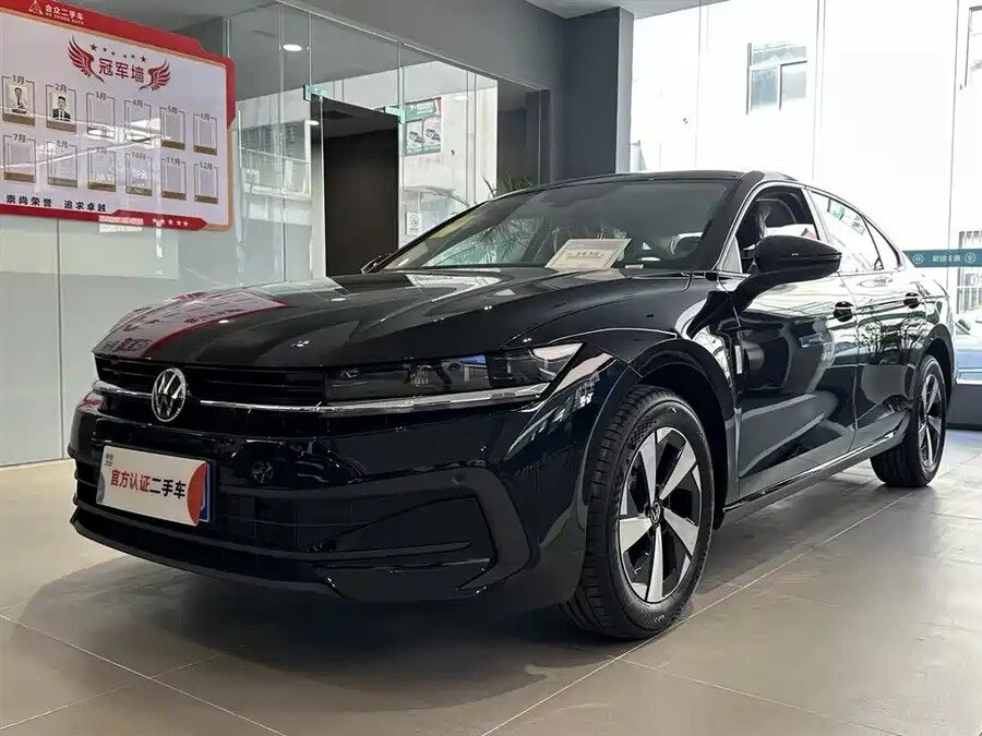 Открыть фотографии: Volkswagen Magotan B9