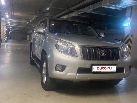 2012 Toyota Land Cruiser Prado 150 Series, серебристый, 3100000 рублей, вид 1