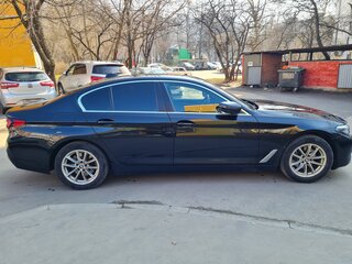 2021 BMW 5 серии 520d xDrive VII (G30/G31/G38) Рестайлинг, чёрный, 3250000 рублей, вид 3