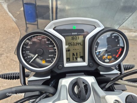 2011 BMW R 1200 R, серый, 700000 рублей, вид 5
