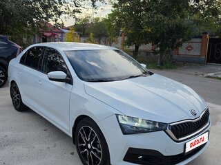 2021 Skoda Rapid II, белый, 1250000 рублей, вид 3
