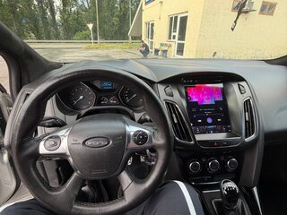 2013 Ford Focus III, серебристый, 540000 рублей, вид 5