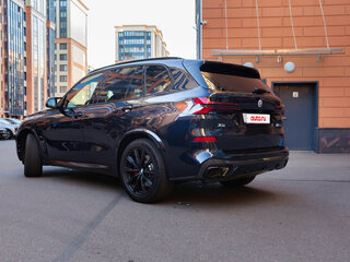 2023 BMW X5 M60i IV (G05/G18) Рестайлинг, чёрный, 14800000 рублей, вид 4