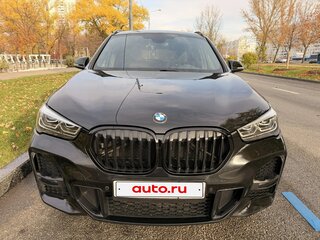 2020 BMW X1 20i xDrive II (F48) Рестайлинг, чёрный, 3387000 рублей, вид 1