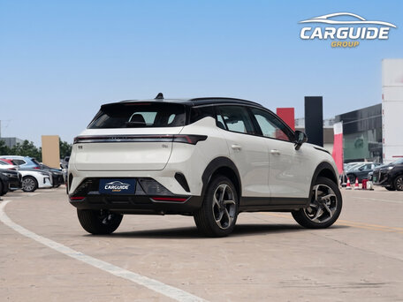 2026 Lynk & Co 06 I Рестайлинг, белый, 2476000 рублей, вид 2